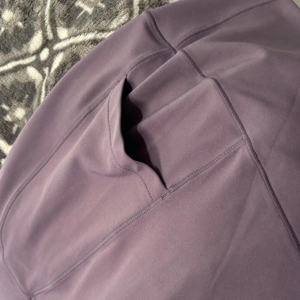 HALARA Lavender Leggings - Picture 6 of 10